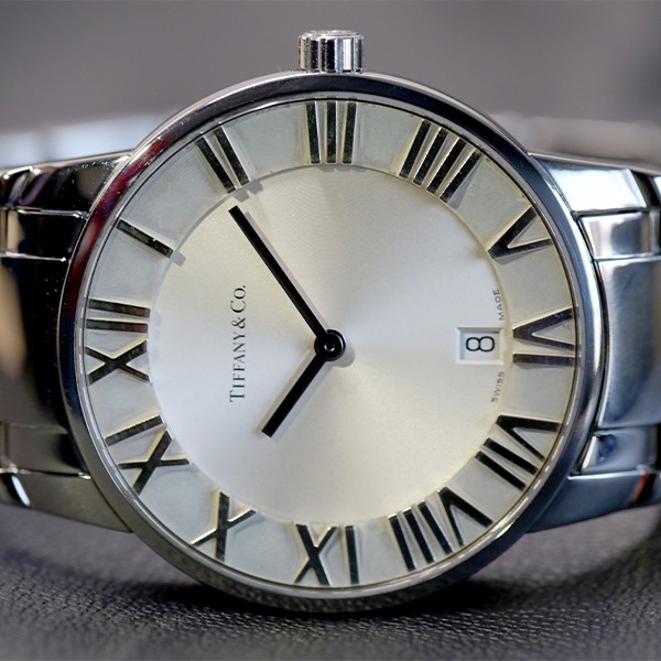 TIFFANY & Co. アトラス(Z1800.11.10A21 A00A)