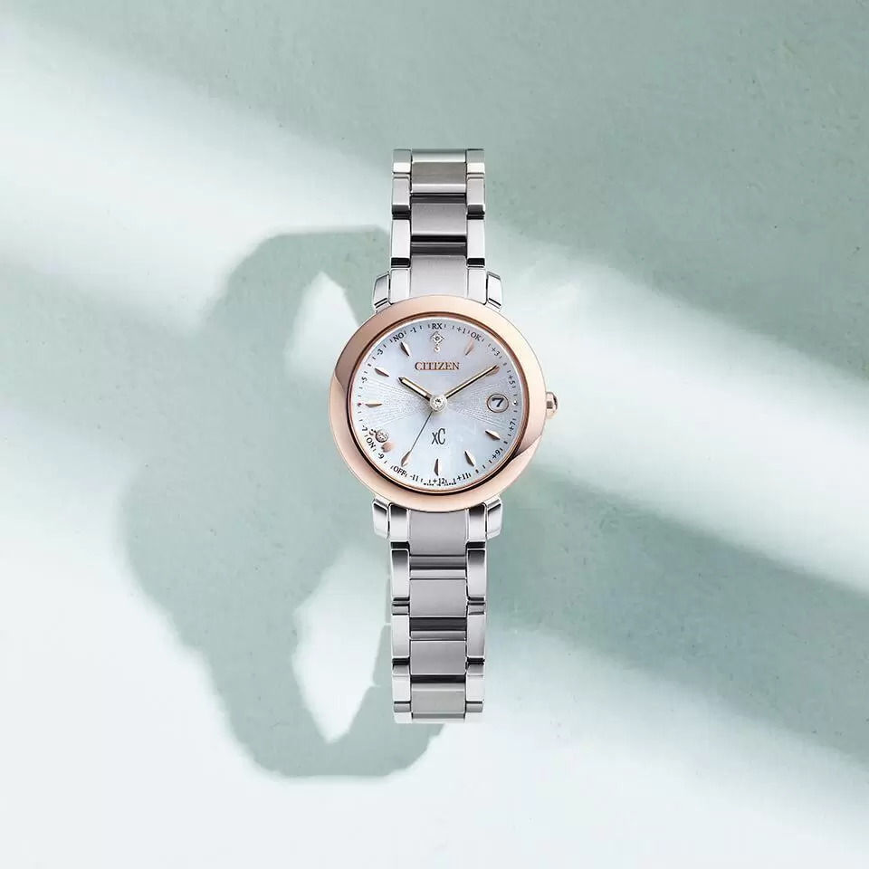 中古【ES9445-73W】シチズン（CITIZEN） クロスシー エコ・ドライブ 