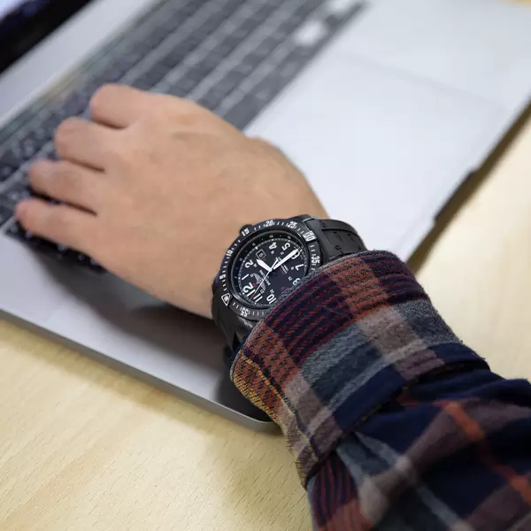 レンタル商品【X74320】BREITLING コルト スカイレーサー｜カリトケ
