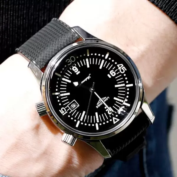 webp_2e2595b3-4f82-4745-9577-  