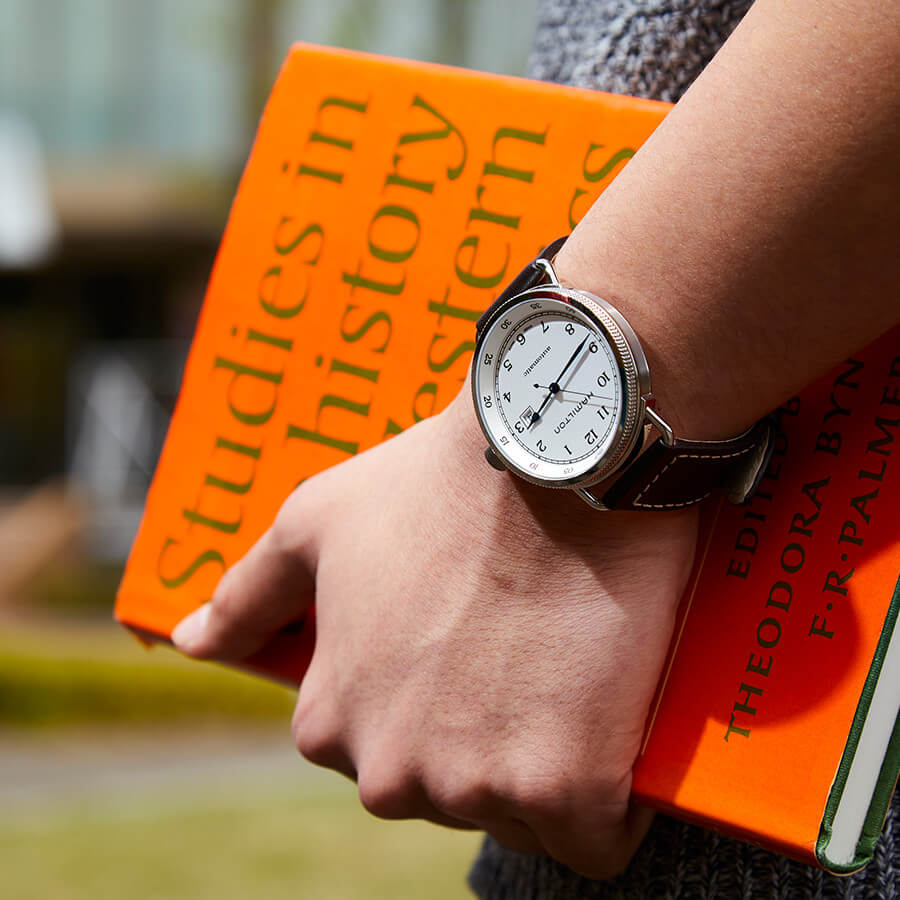 幅広く使えるハミルトンのメンズ腕時計！大ヒットモデルを一挙公開